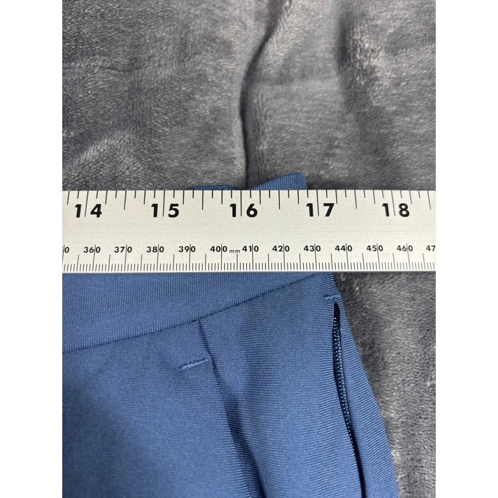 Lululemon Commission Shorts 33 Blue Gray Golf Commuter Technical Stretch LM7BMIS